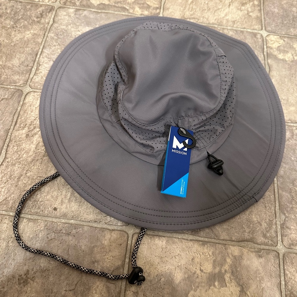 Mission hydro active hat